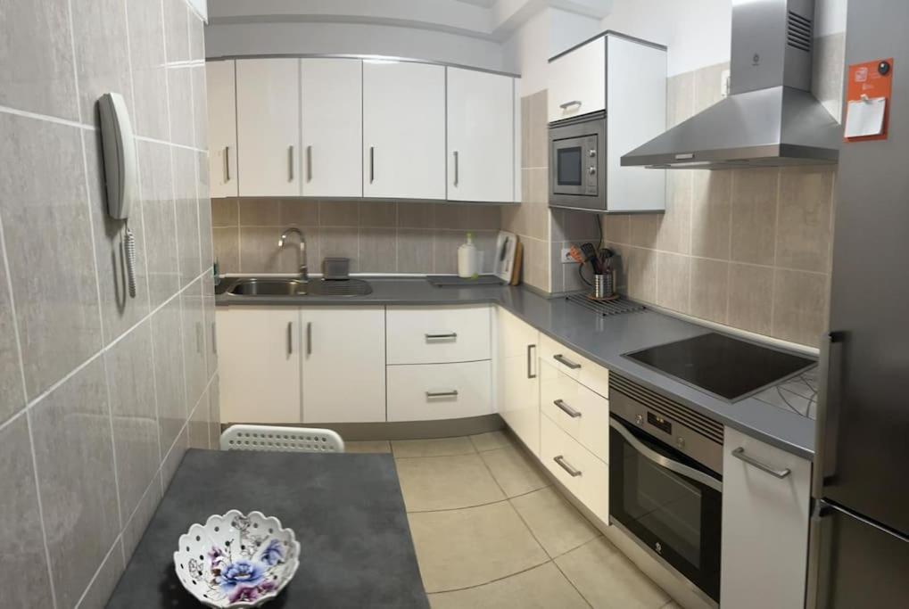 דירות לוס ריאלחוס Piso Familiar 2 Dorm. Cocina מראה חיצוני תמונה
