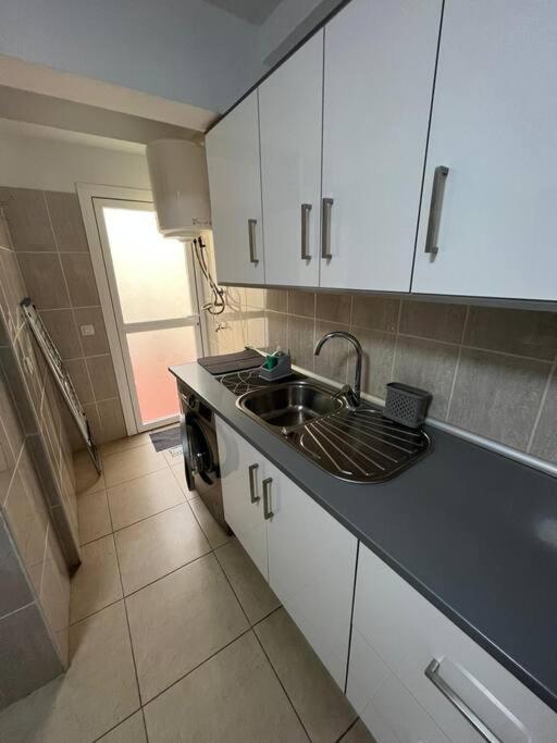 דירות לוס ריאלחוס Piso Familiar 2 Dorm. Cocina מראה חיצוני תמונה